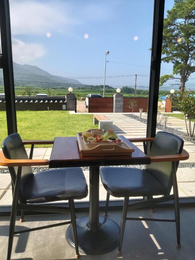 Villa Wonhwaroo Gyeongju Exterior foto